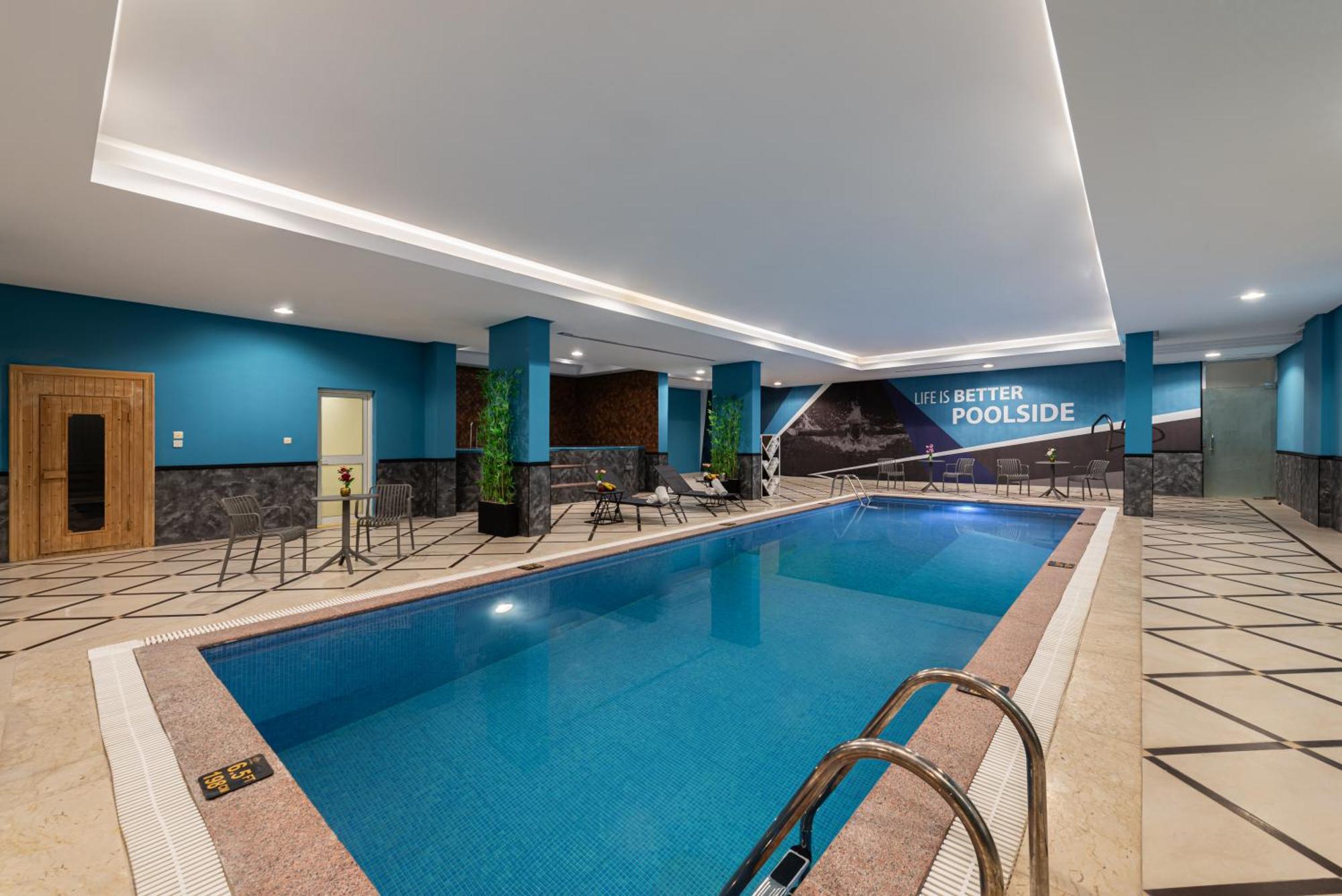 Ross Hotel Рияд Екстериор снимка