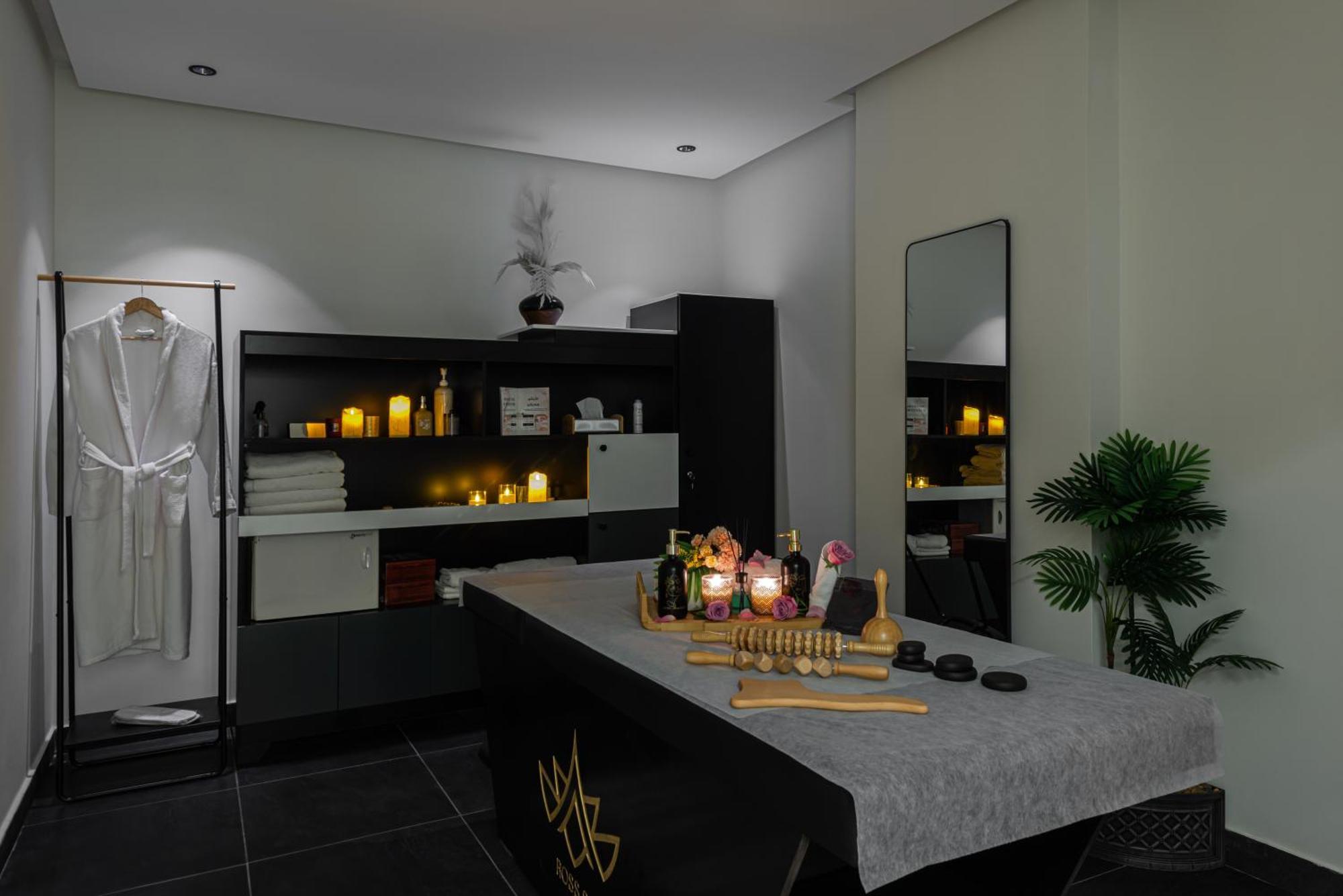 Ross Hotel Рияд Екстериор снимка