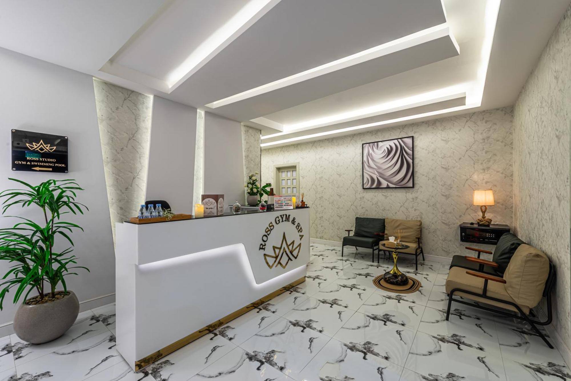 Ross Hotel Рияд Екстериор снимка