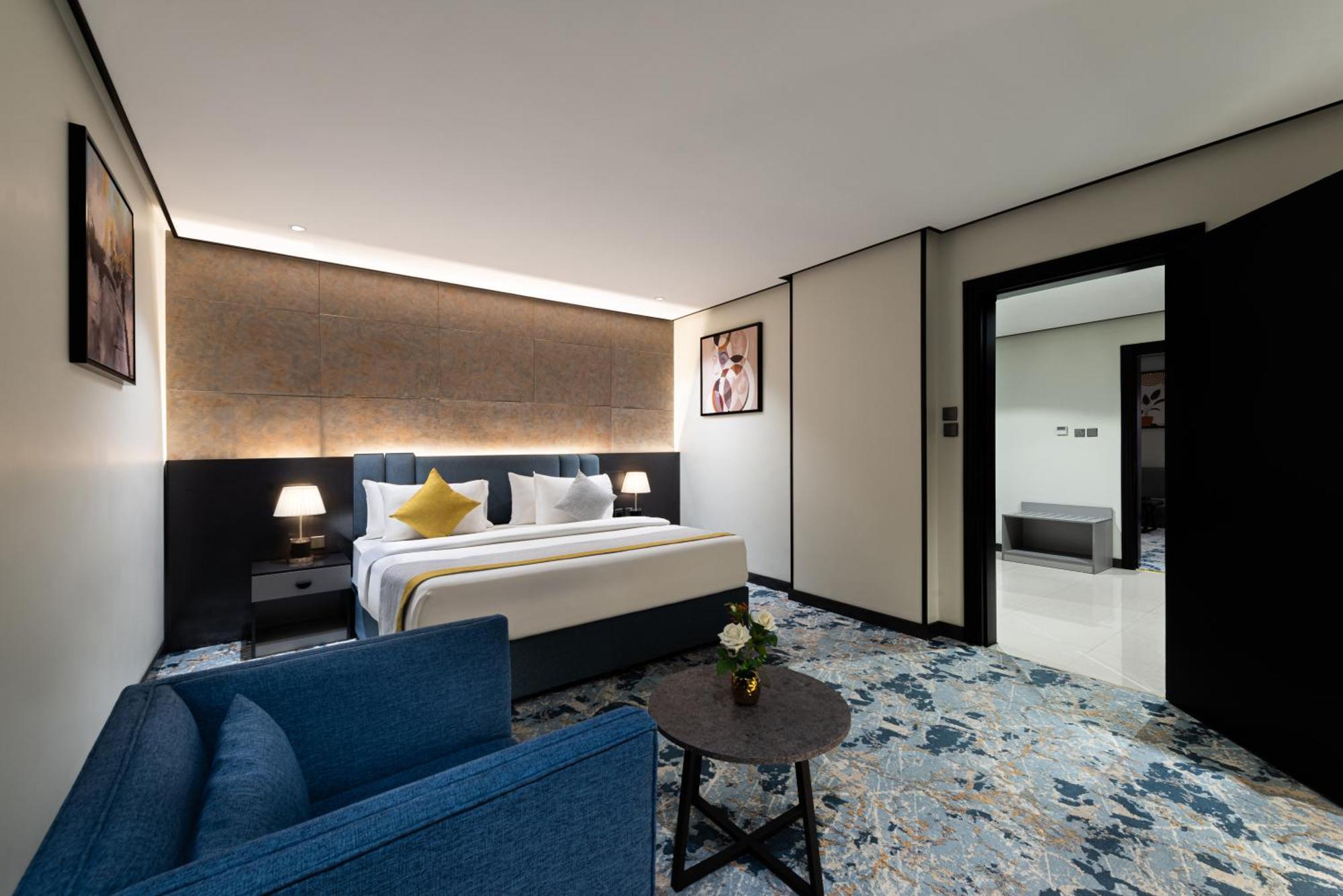Ross Hotel Рияд Екстериор снимка