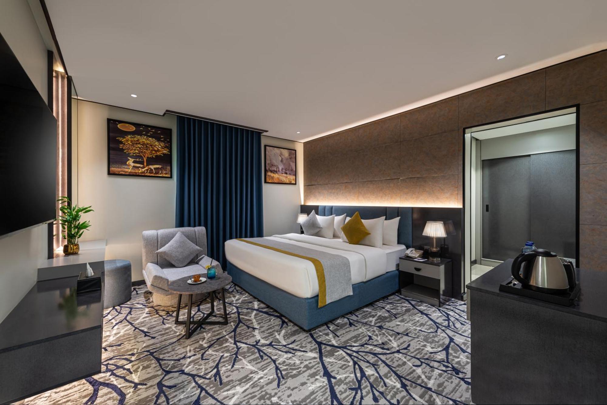 Ross Hotel Рияд Екстериор снимка